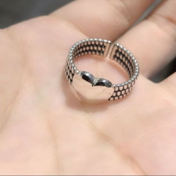 NEW 925 Sterling Silver Heart Ring Adjustable - Picture 4 of 7